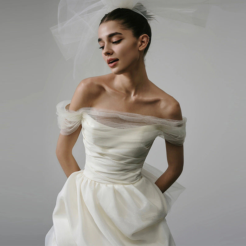 Off-shoulder Light Wedding Dress White Short - kinko