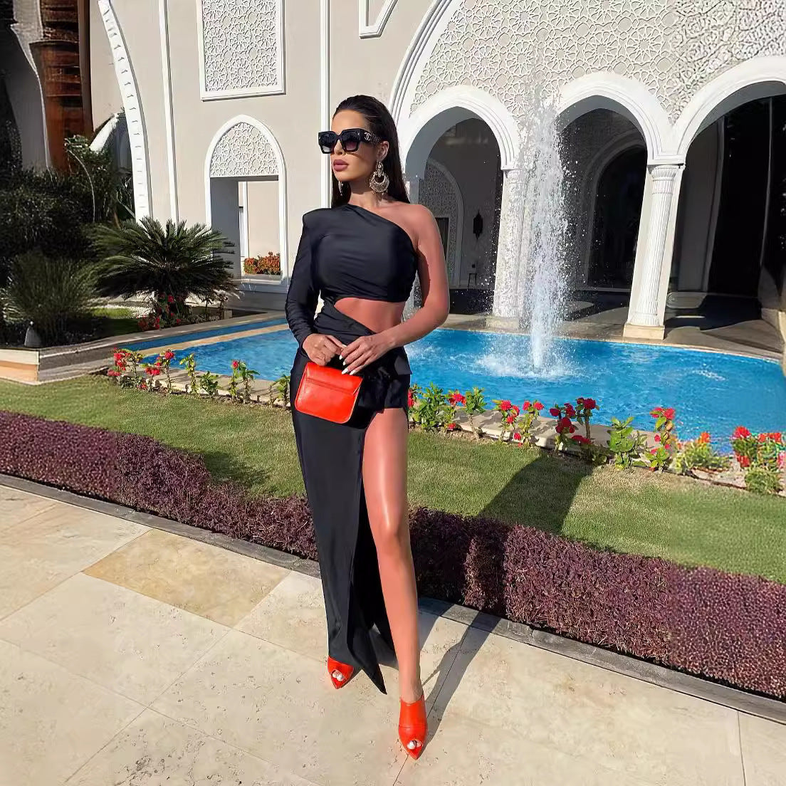 Women's Long Sleeved Hollow Slit Elastic Sloping Shoulder Dress - kinko