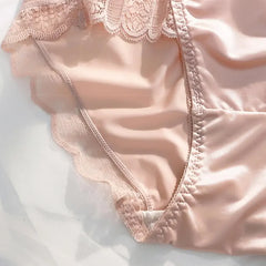 New Underwear for Women Satin Traceless Ice Silk Panties for Lady Breathable Sexy Pure Desire Panties Large Mid Waist M-XXL