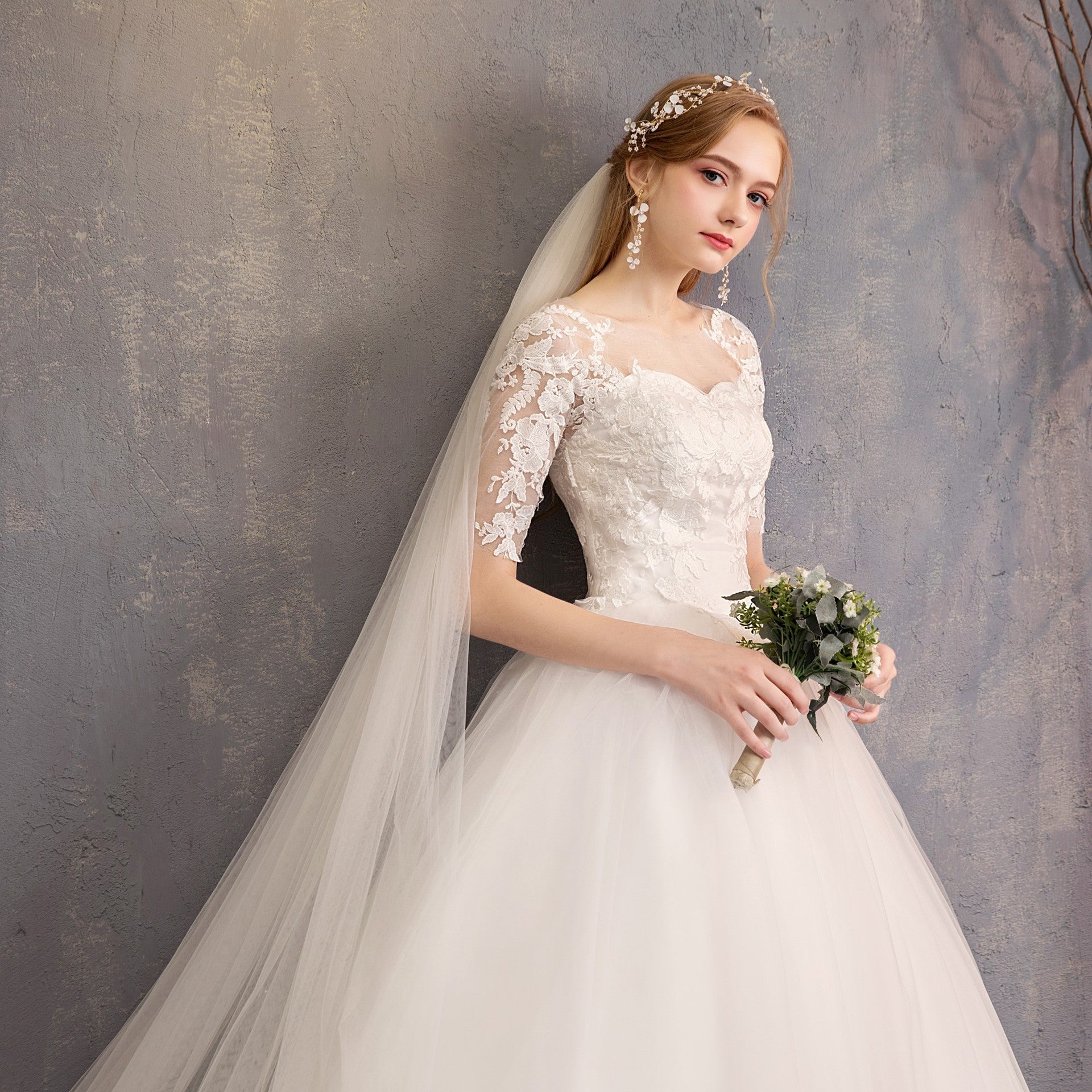 Slim Mid-sleeve Plus Size Photo Studio Wedding Dress - kinko