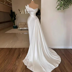 White Graceful Satin Simple Lightweight Wedding Dress Long Dress - kinko