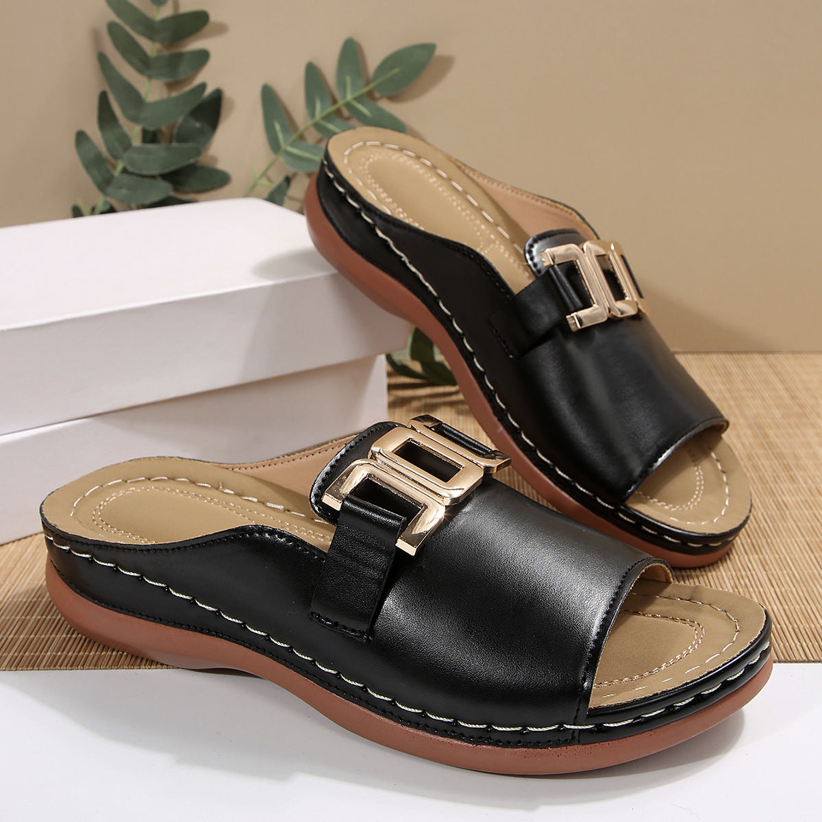 Southeast Asian Buckle Wedge Open Toe Slippers Women plus Size Metal Buckle Fish Mouth Beach Slippers - kinko Global Holdings inc