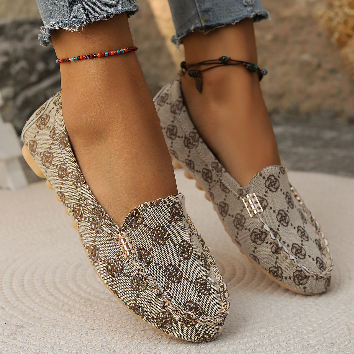 Arrival Color Matching Cloth Surface Lazy Flat Pumps Women Ethnic Low Cut Breathable Lazy Work Shoes - kinko Global Holdings inc