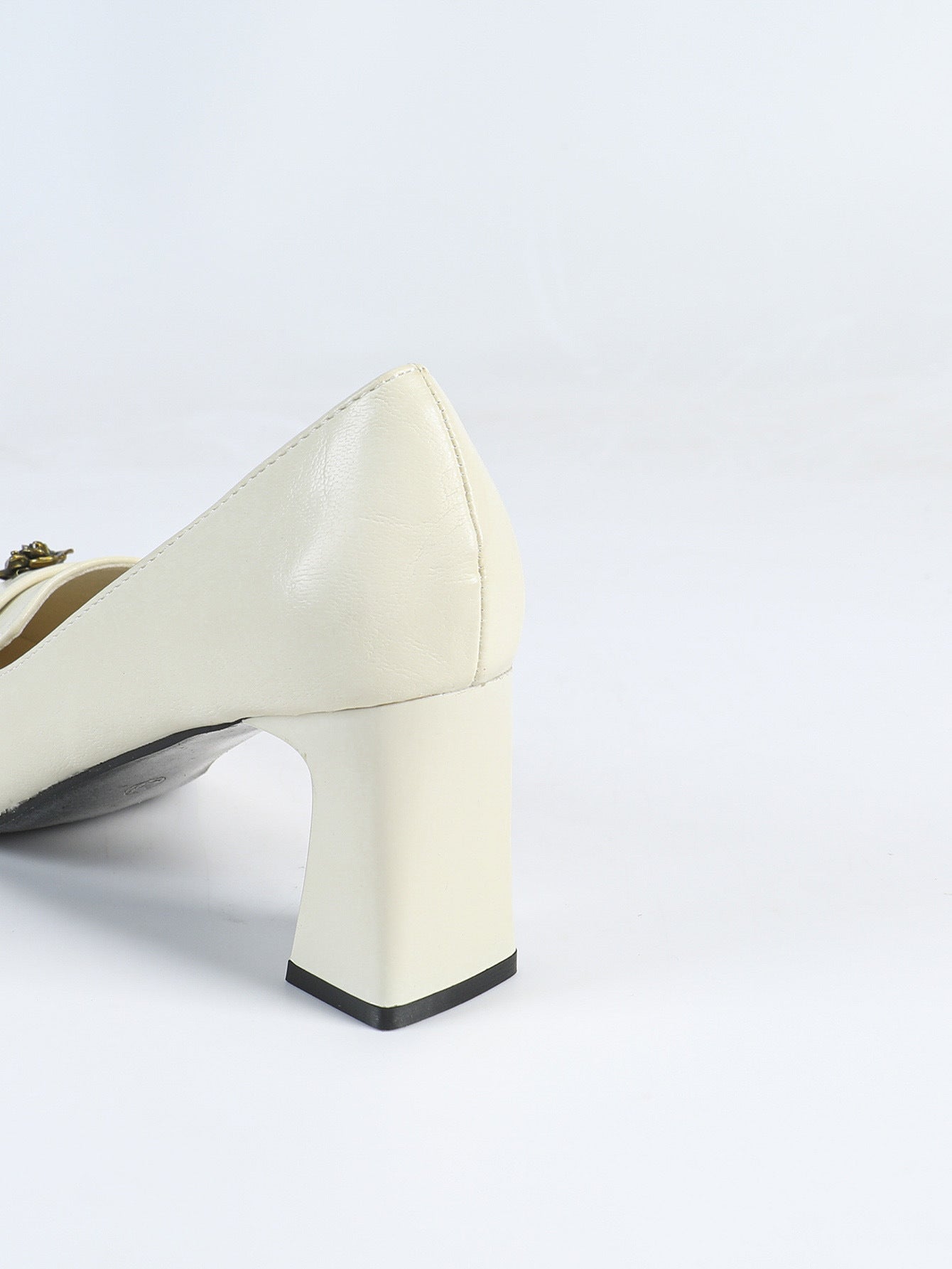 Retro Camellia Pointed Toe Loafers Women British Chunky Heel Slip on Leather Shoe All Matching Spring Work Shoes - kinko Global Holdings inc