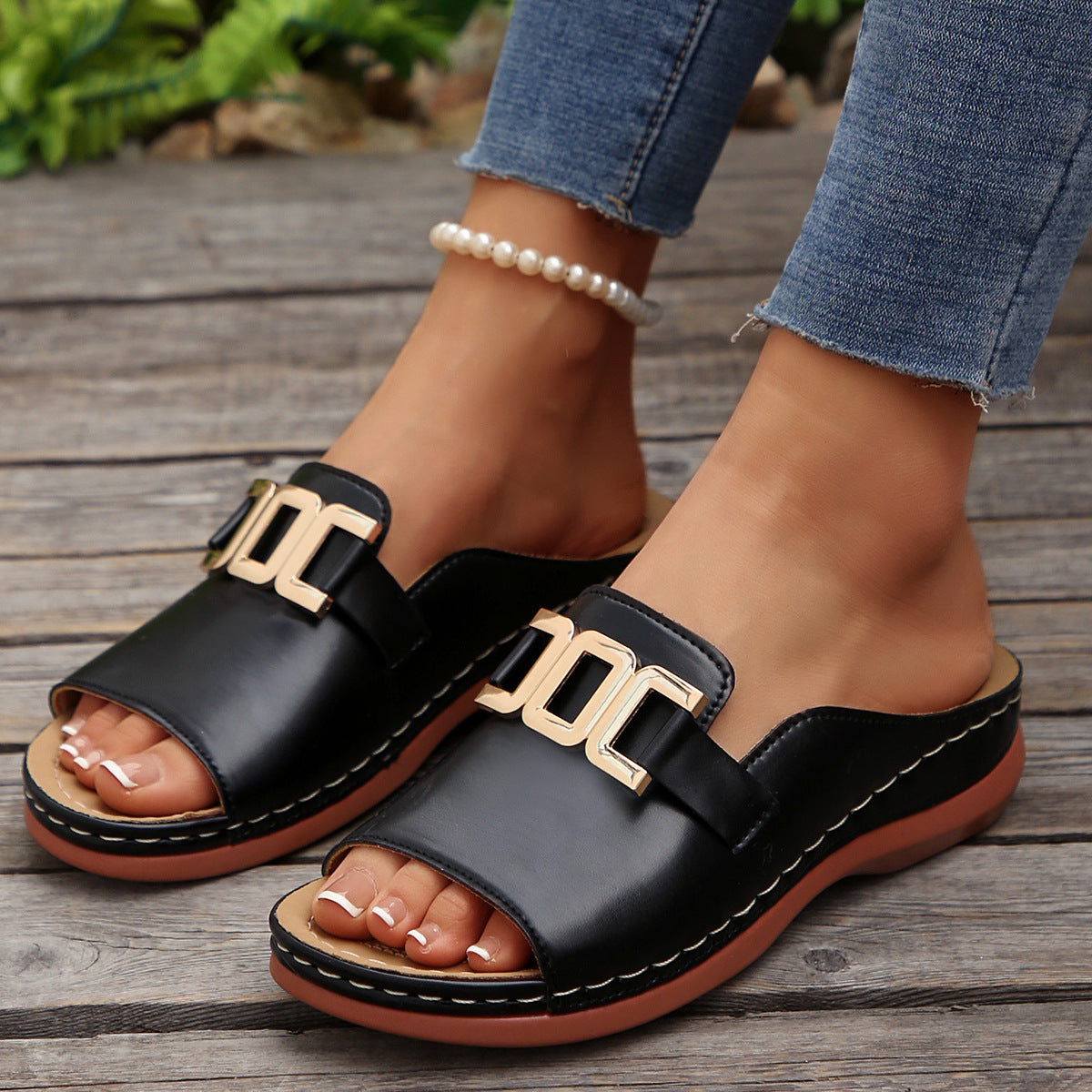 Southeast Asian Buckle Wedge Open Toe Slippers Women plus Size Metal Buckle Fish Mouth Beach Slippers - kinko Global Holdings inc
