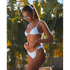 Three Point Strap Low Waist Pure Colored Fresh Bikini Backless Split Swimsuit Women - kinko Global Holdings inc