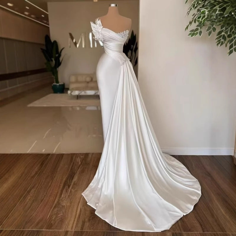 White Graceful Satin Simple Lightweight Wedding Dress Long Dress - kinko