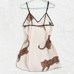 Sexy Casual Homewear Emulation Silk Nightgown Pajamas Simple Cardigan Lace Bathrobe Women
