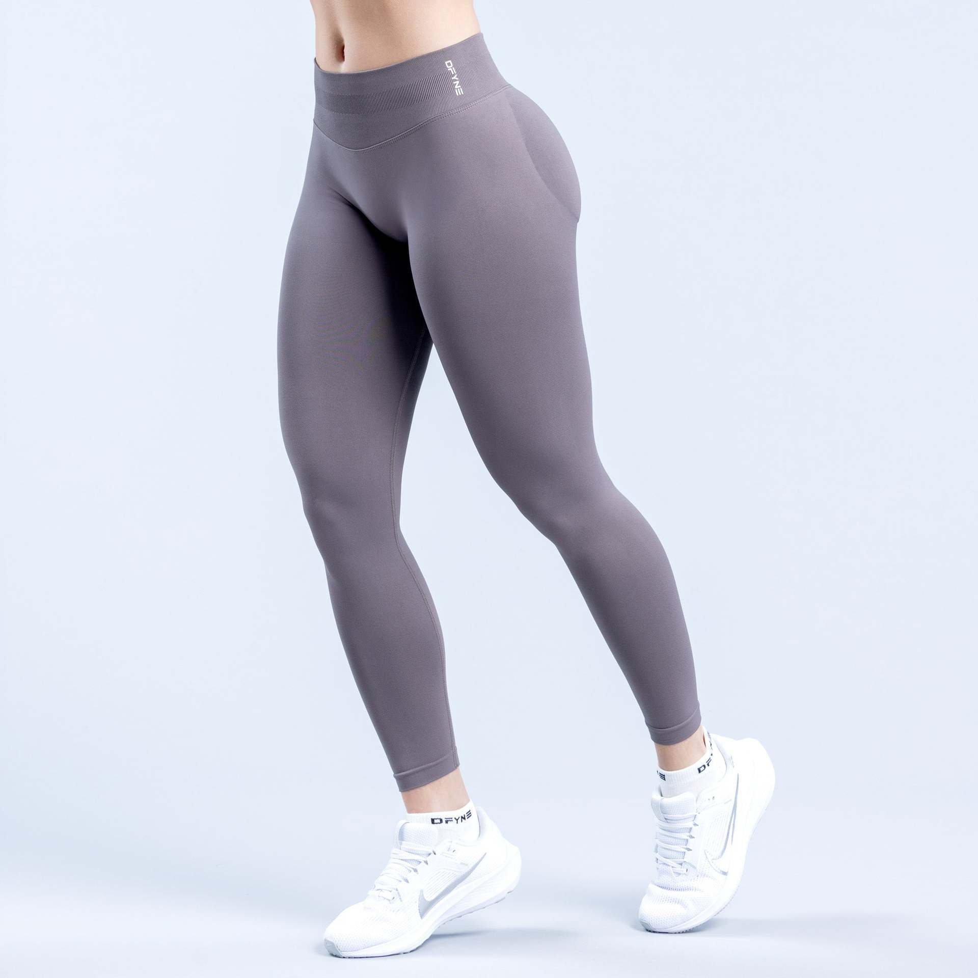 Women's Hip-lifting Fitness High Waist Seamless Yoga Cropped Trousers - kinko