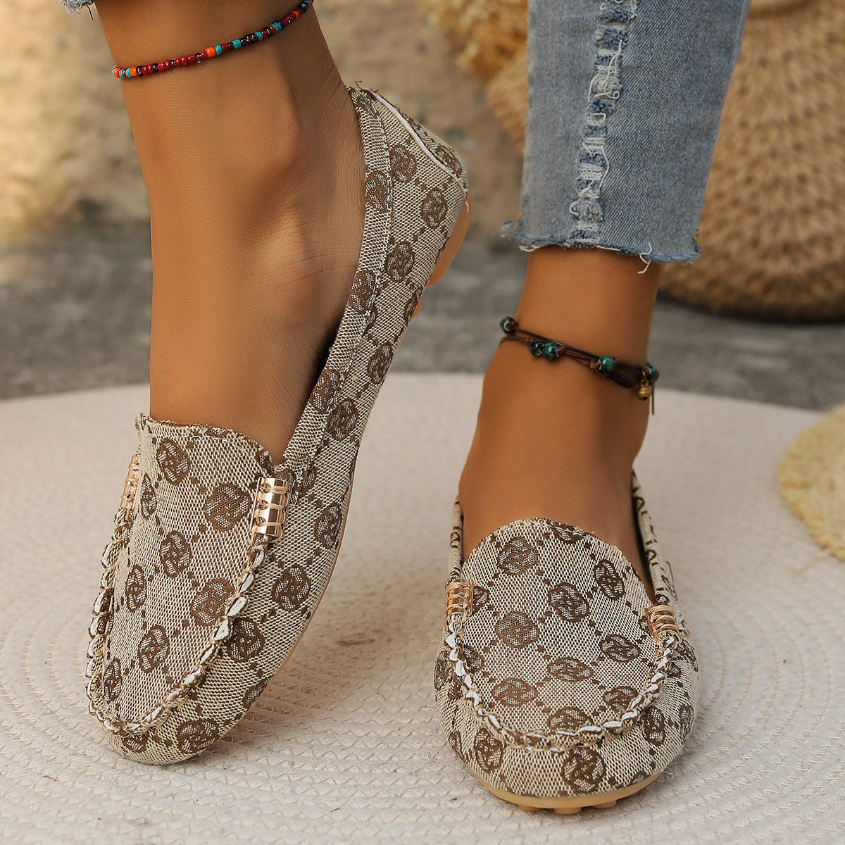 Arrival Color Matching Cloth Surface Lazy Flat Pumps Women Ethnic Low Cut Breathable Lazy Work Shoes - kinko Global Holdings inc