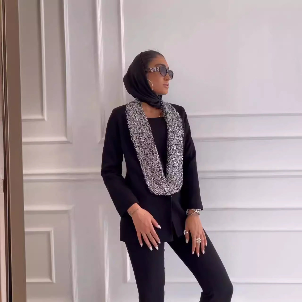 Black Shiny Sequined Deep V-neck Blazer - kinko