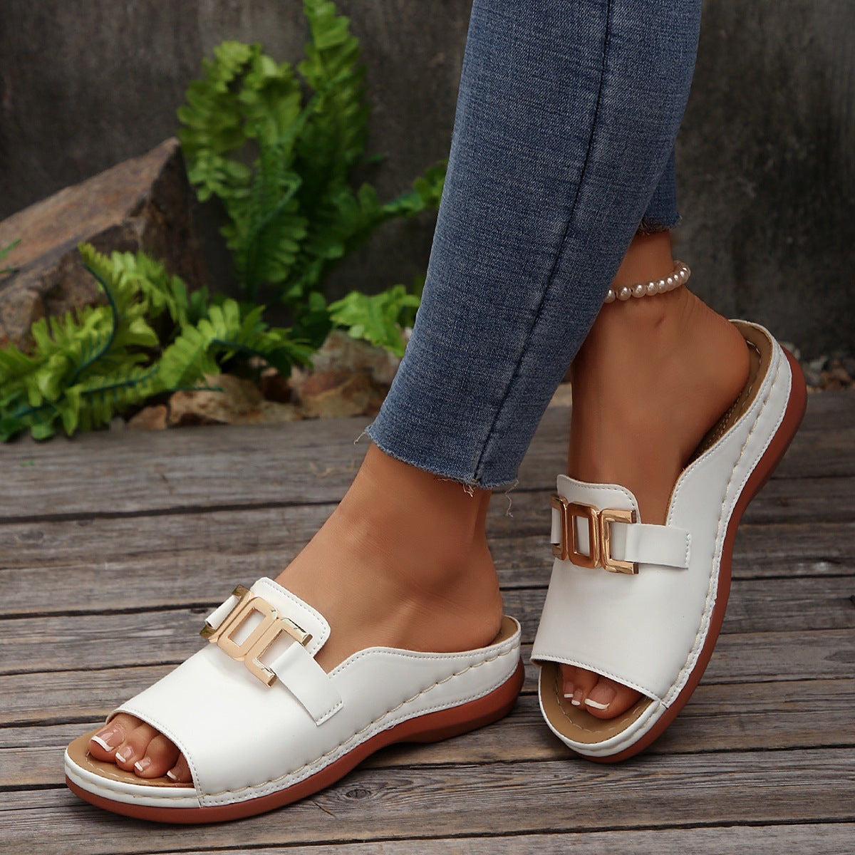 Southeast Asian Buckle Wedge Open Toe Slippers Women plus Size Metal Buckle Fish Mouth Beach Slippers - kinko Global Holdings inc