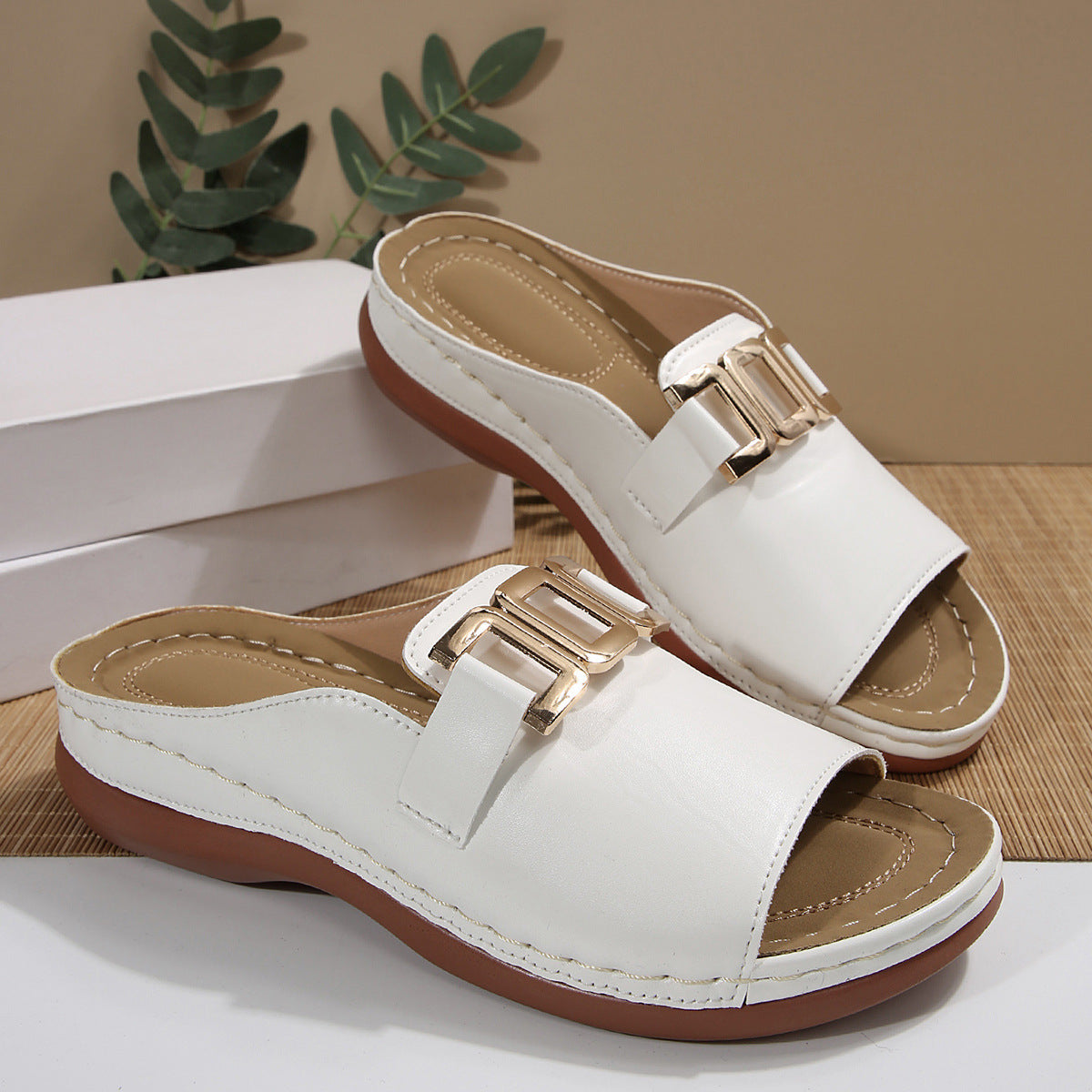 Southeast Asian Buckle Wedge Open Toe Slippers Women plus Size Metal Buckle Fish Mouth Beach Slippers - kinko Global Holdings inc