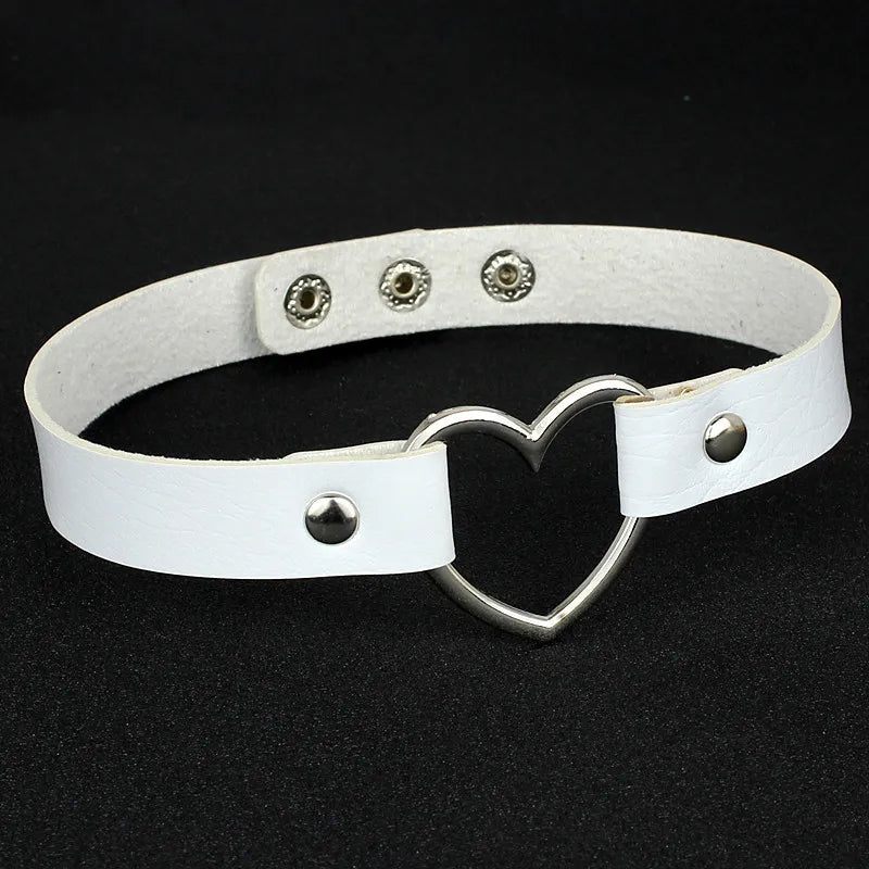 Punk Women Ladies Accessories Goth Japanese Harajuku Kawaii Lolita Jewelry PU Leather Collar Heart Necklace Bdsm Body Harness