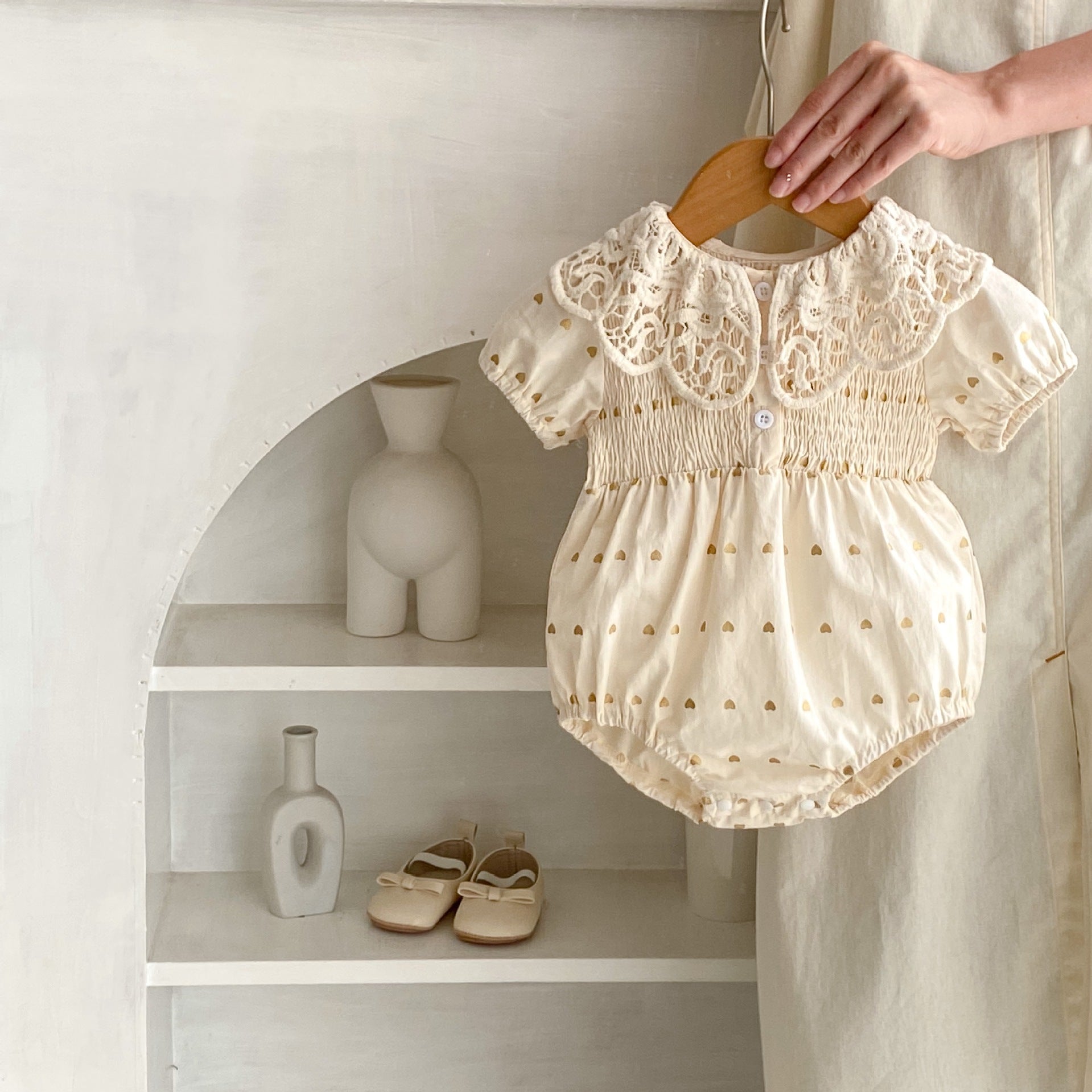 Big Lace Lapel Heart Printing Short Sleeved Kazakhstan Young Baby Girl Onesie Jumpsuit - kinko