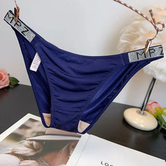 Soft Smooth French Diamond-encrusted Women's Underwear Low Waist Comfortable Cotton Crotch Breathable Triangular Pants High-end