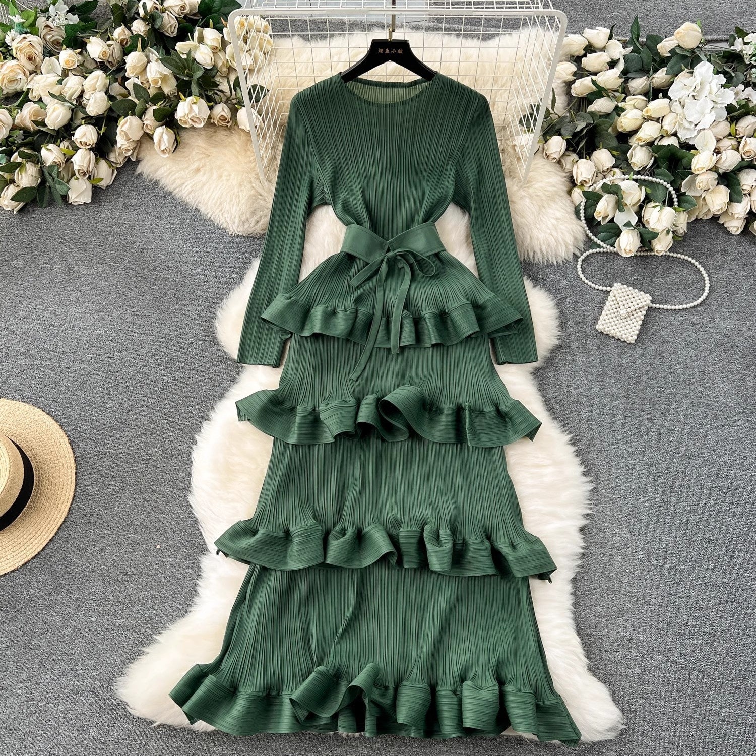 Cake Heavy Industry Pleated Slim Long Dress - kinko